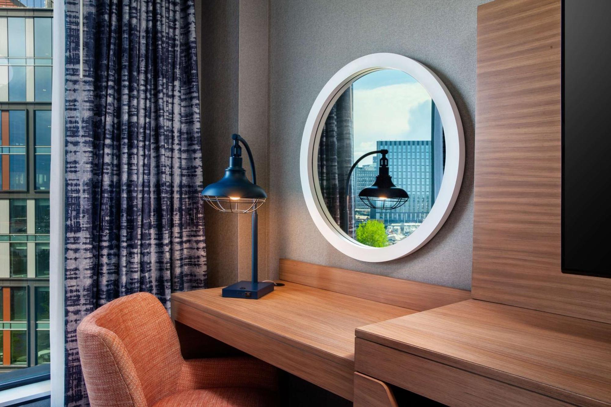 Hampton Inn Boston Seaport District מראה חיצוני תמונה