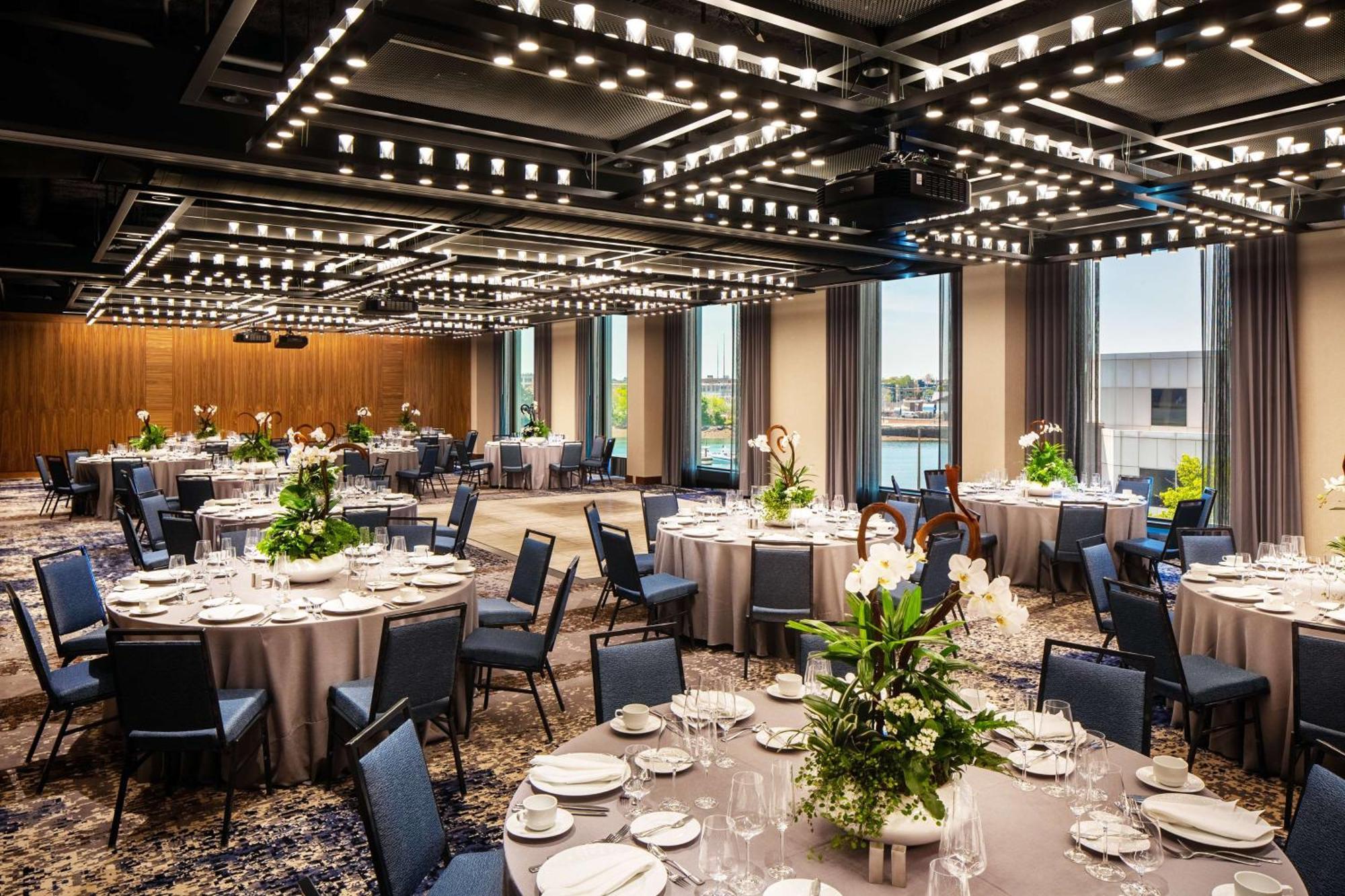 Hampton Inn Boston Seaport District מראה חיצוני תמונה